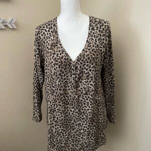 Torrid Brown Tan Buttoned Blouse Thermal (Size 1)